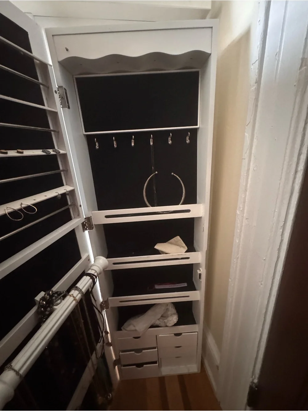 SONGMICS locking mirrored jewelry armoire